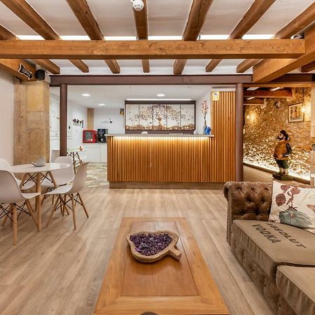 טראגונה Hostal 977 מראה חיצוני תמונה