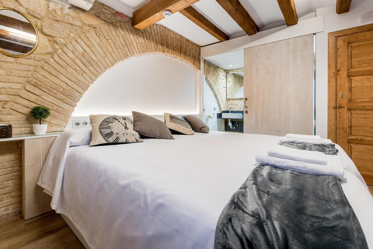 טראגונה Hostal 977 מראה חיצוני תמונה