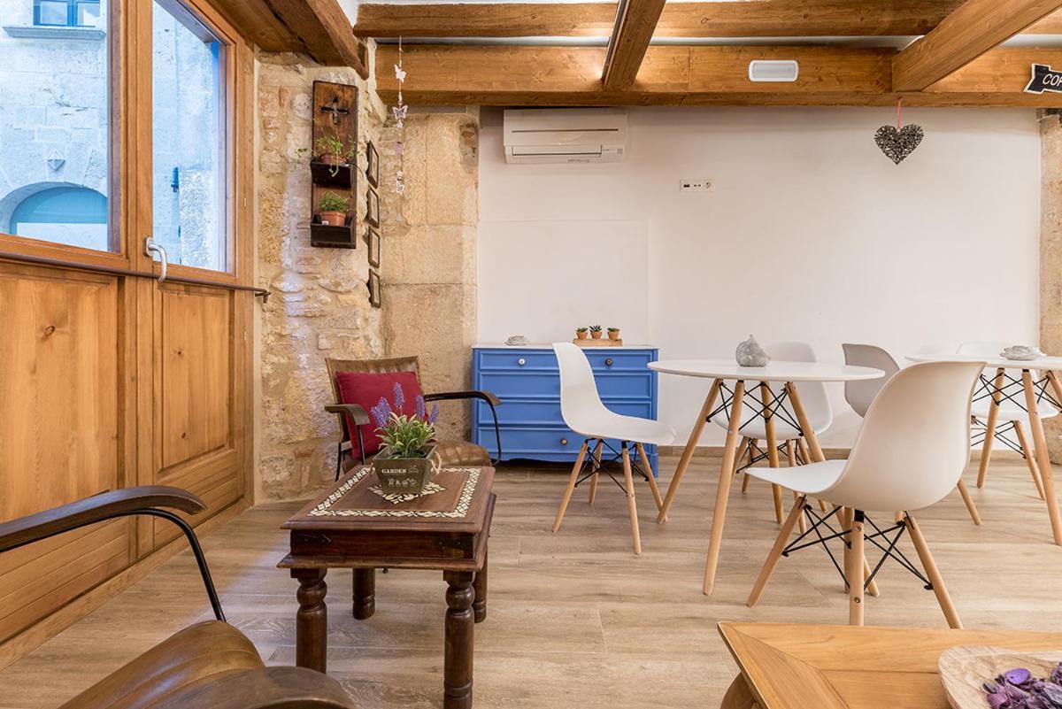 טראגונה Hostal 977 מראה חיצוני תמונה
