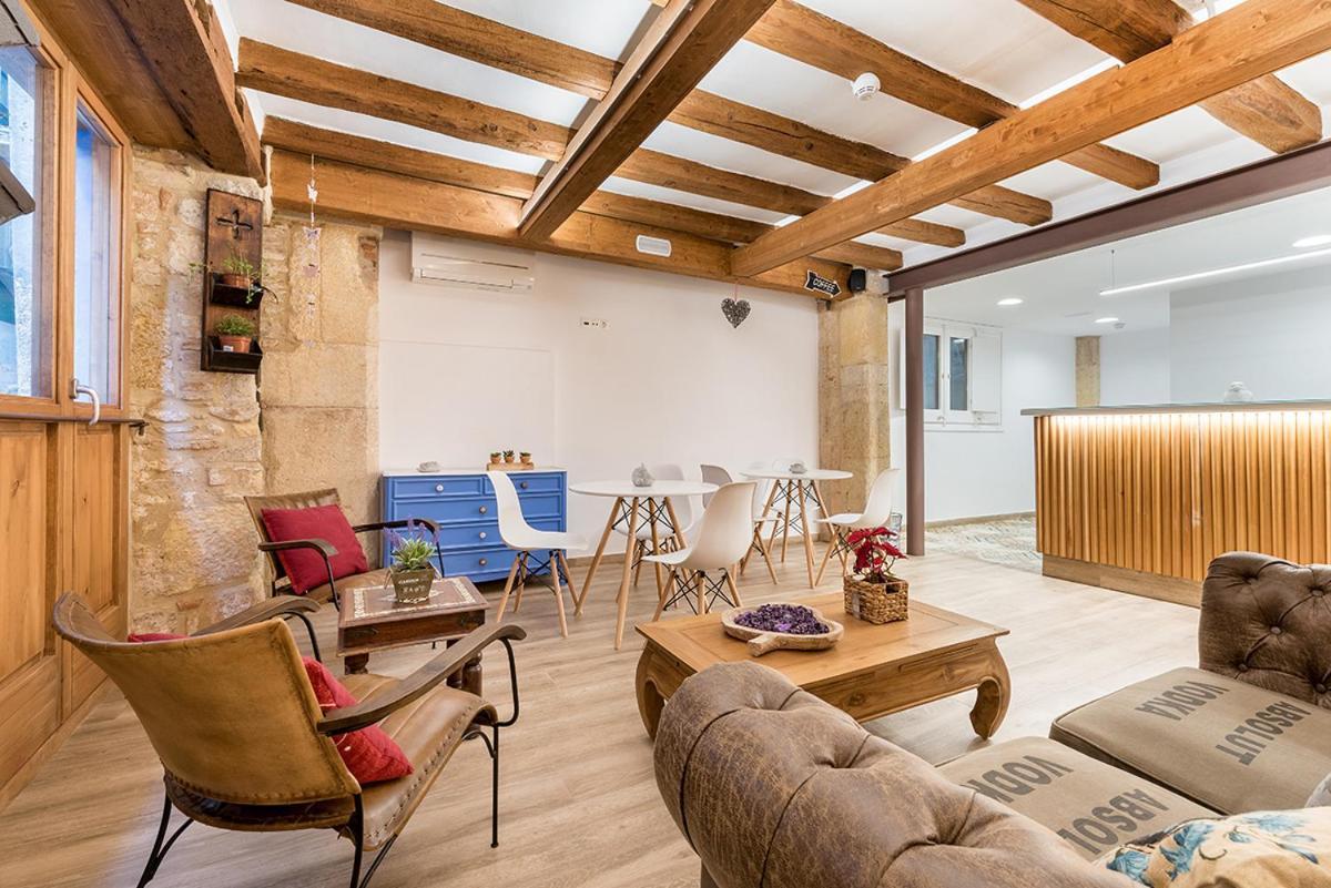 טראגונה Hostal 977 מראה חיצוני תמונה