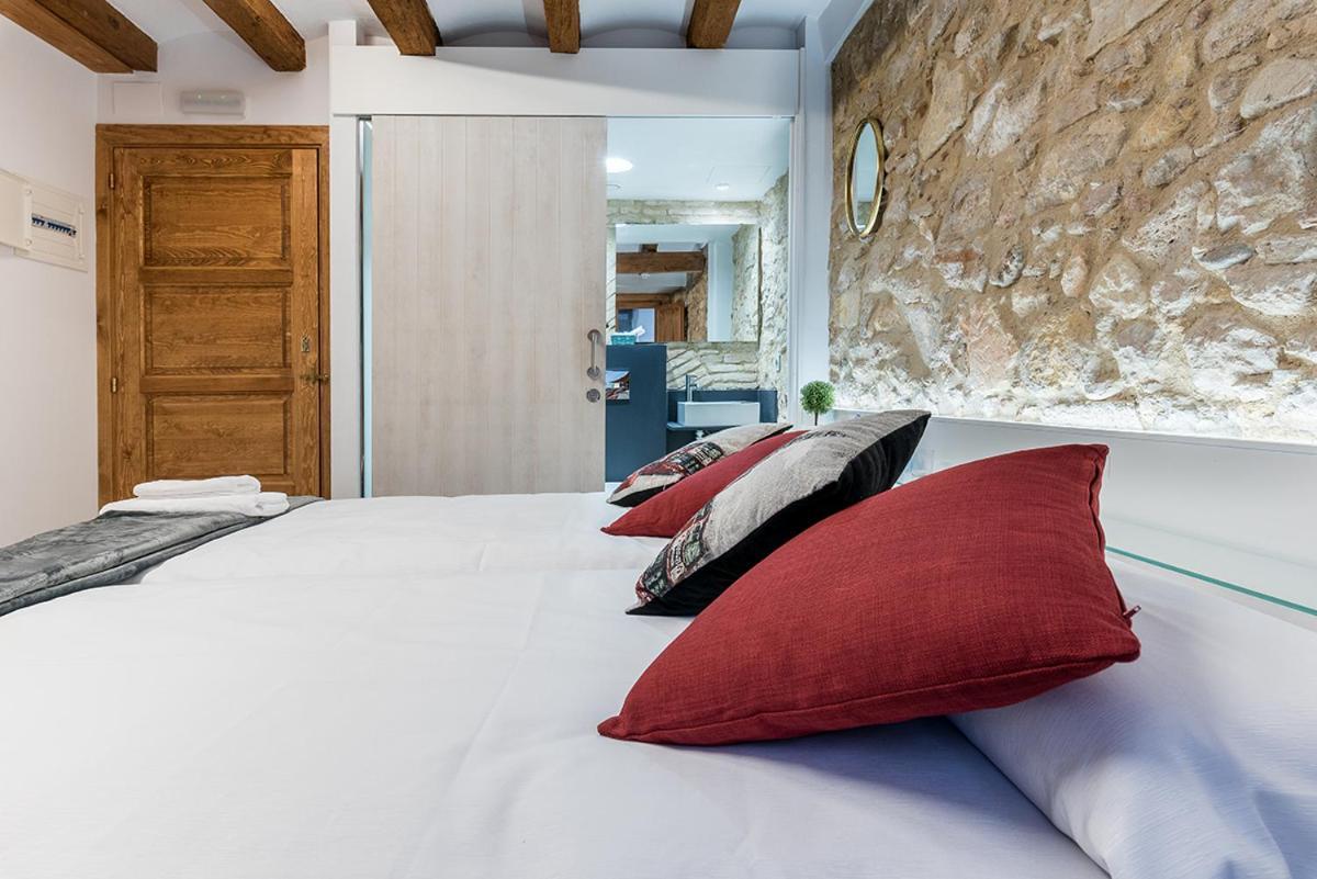 טראגונה Hostal 977 מראה חיצוני תמונה