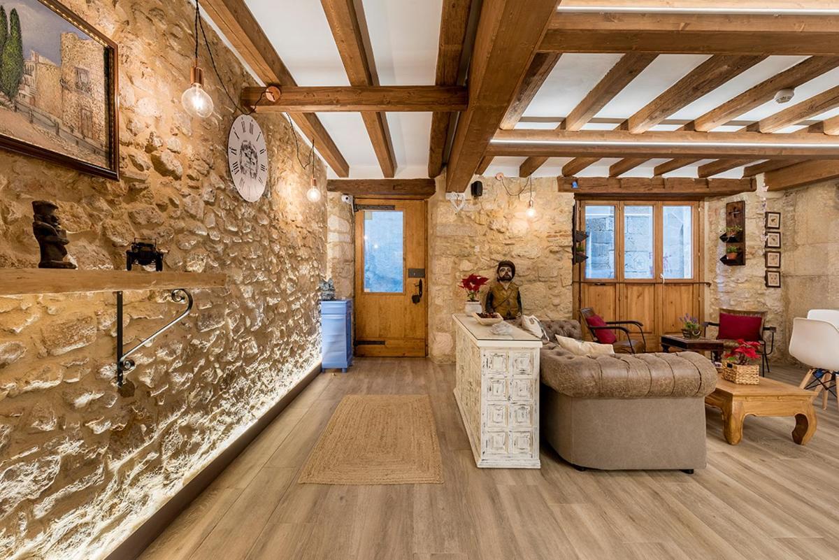 טראגונה Hostal 977 מראה חיצוני תמונה