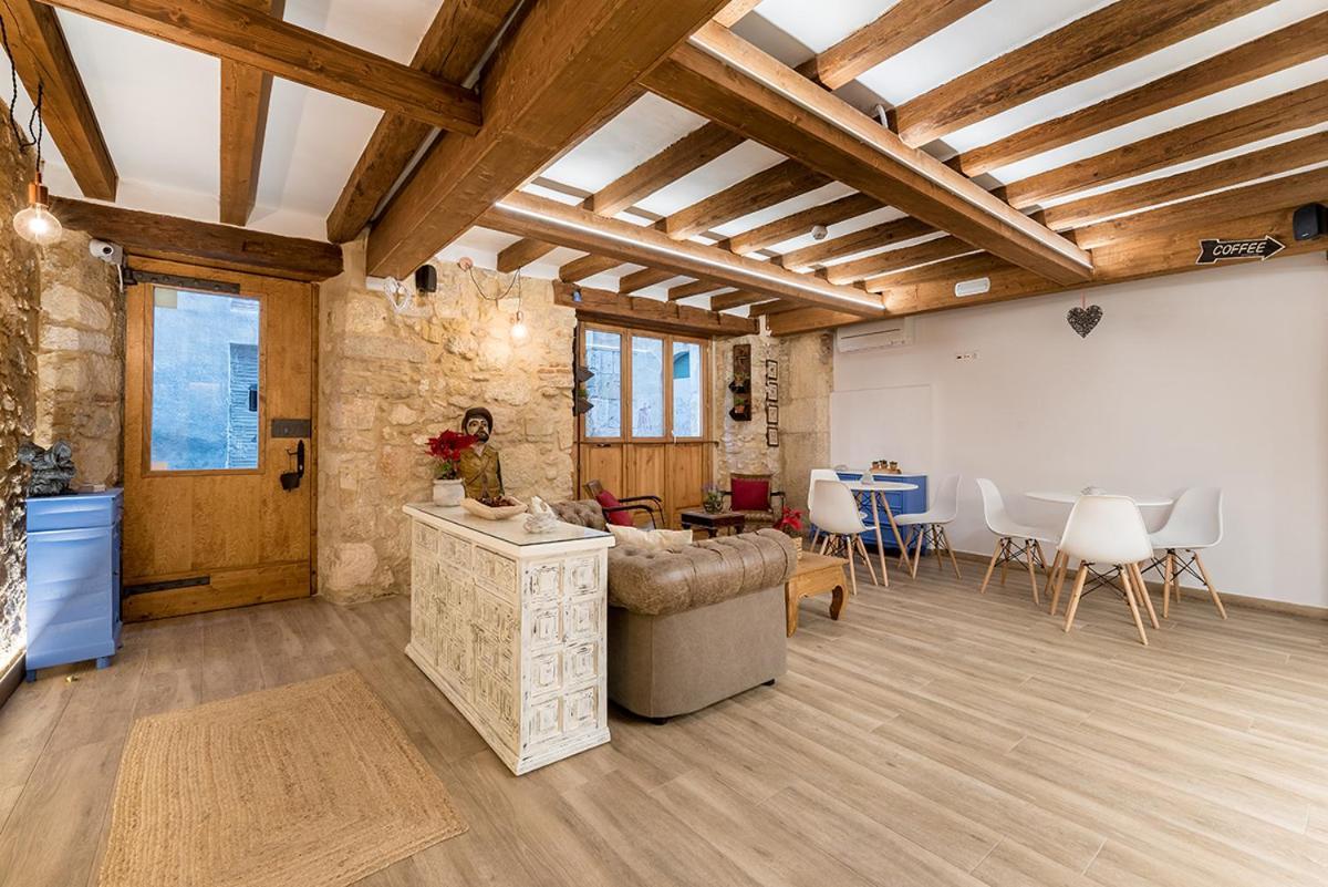 טראגונה Hostal 977 מראה חיצוני תמונה