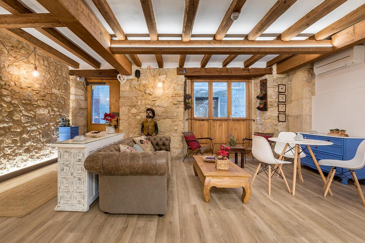 טראגונה Hostal 977 מראה חיצוני תמונה